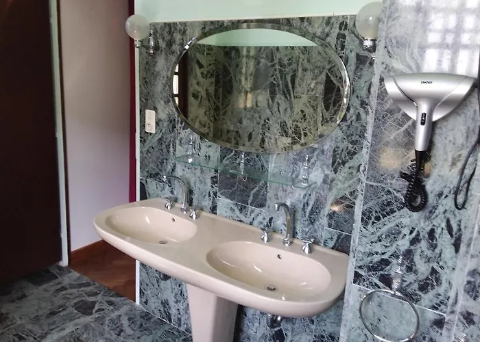 לינה וארוחת בוקר Labastide