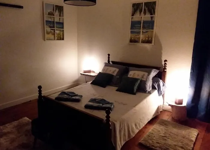 Labastide לינה וארוחת בוקר 3*