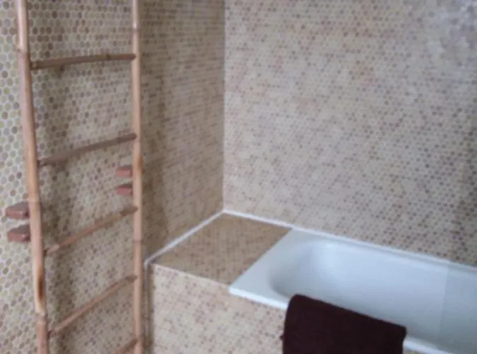 Labastide לינה וארוחת בוקר