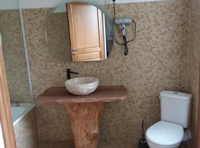 לינה וארוחת בוקר Labastide Villenave