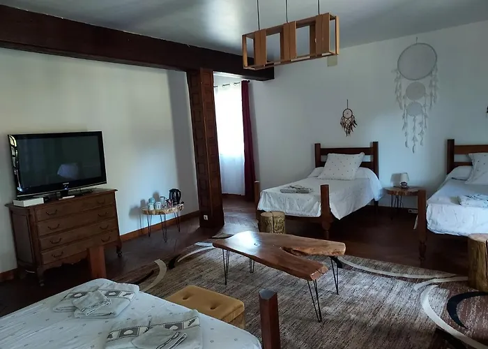 לינה וארוחת בוקר Labastide