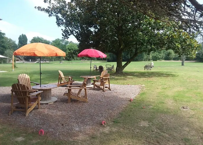 Labastide לינה וארוחת בוקר 3*