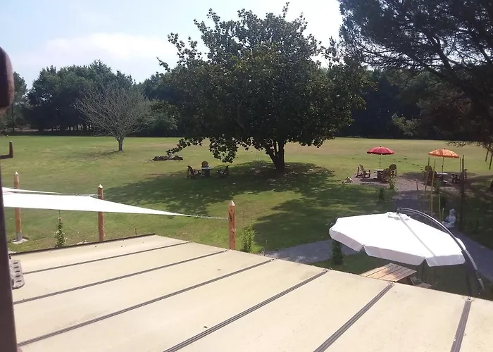 Labastide לינה וארוחת בוקר