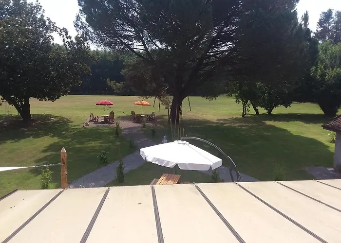 לינה וארוחת בוקר Labastide